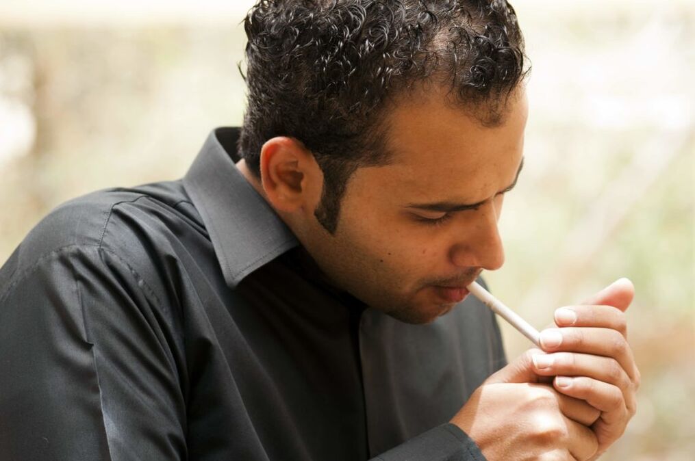 Smoking causes bacterial prostatitis